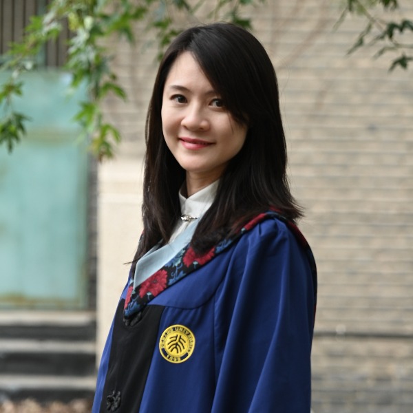 于施文